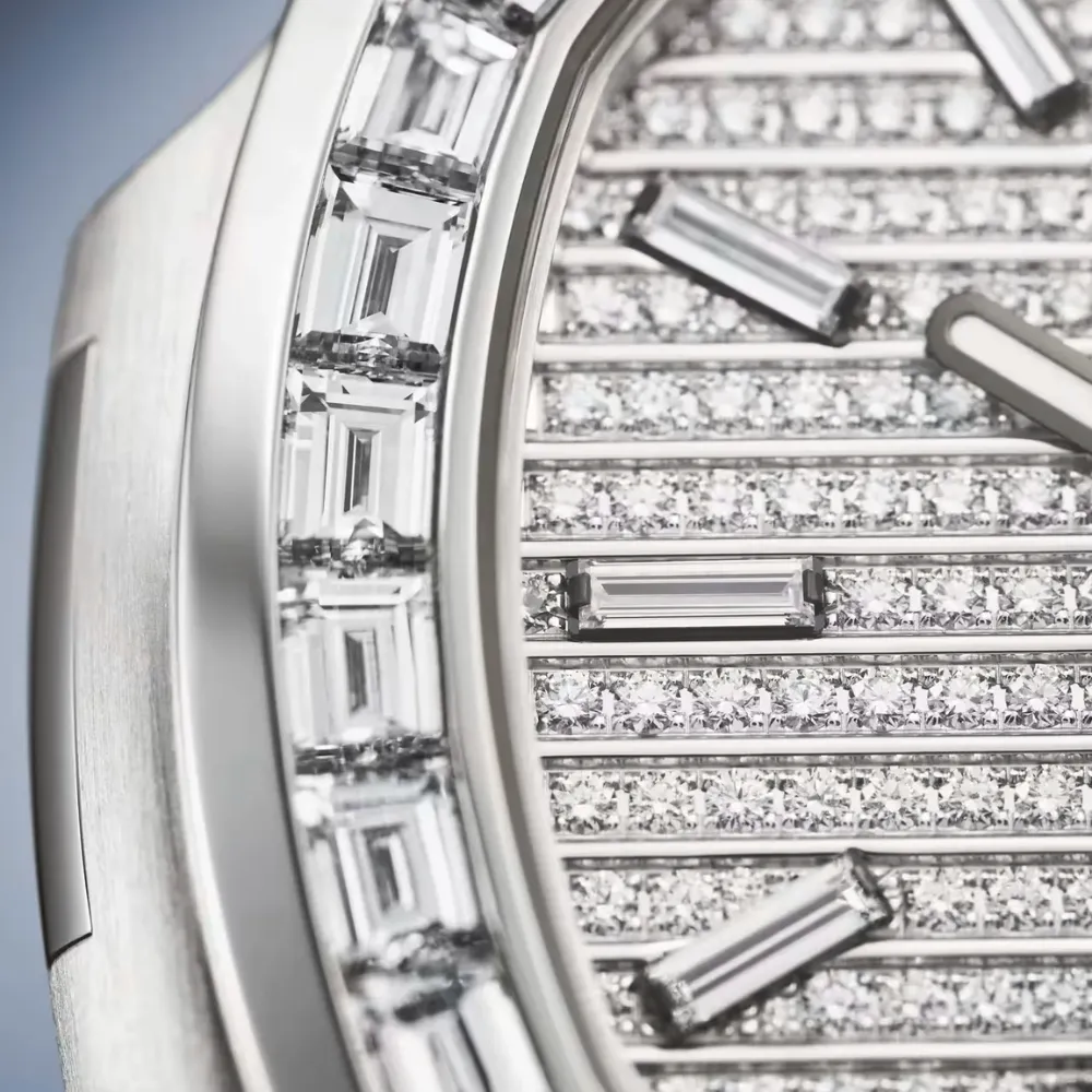 Nautilus Ref. 5811/1460G-001 White Gold - Image 13